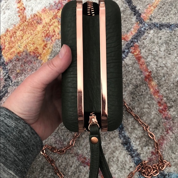 Street Level Clutch / Crossbody - Picture 9 of 10